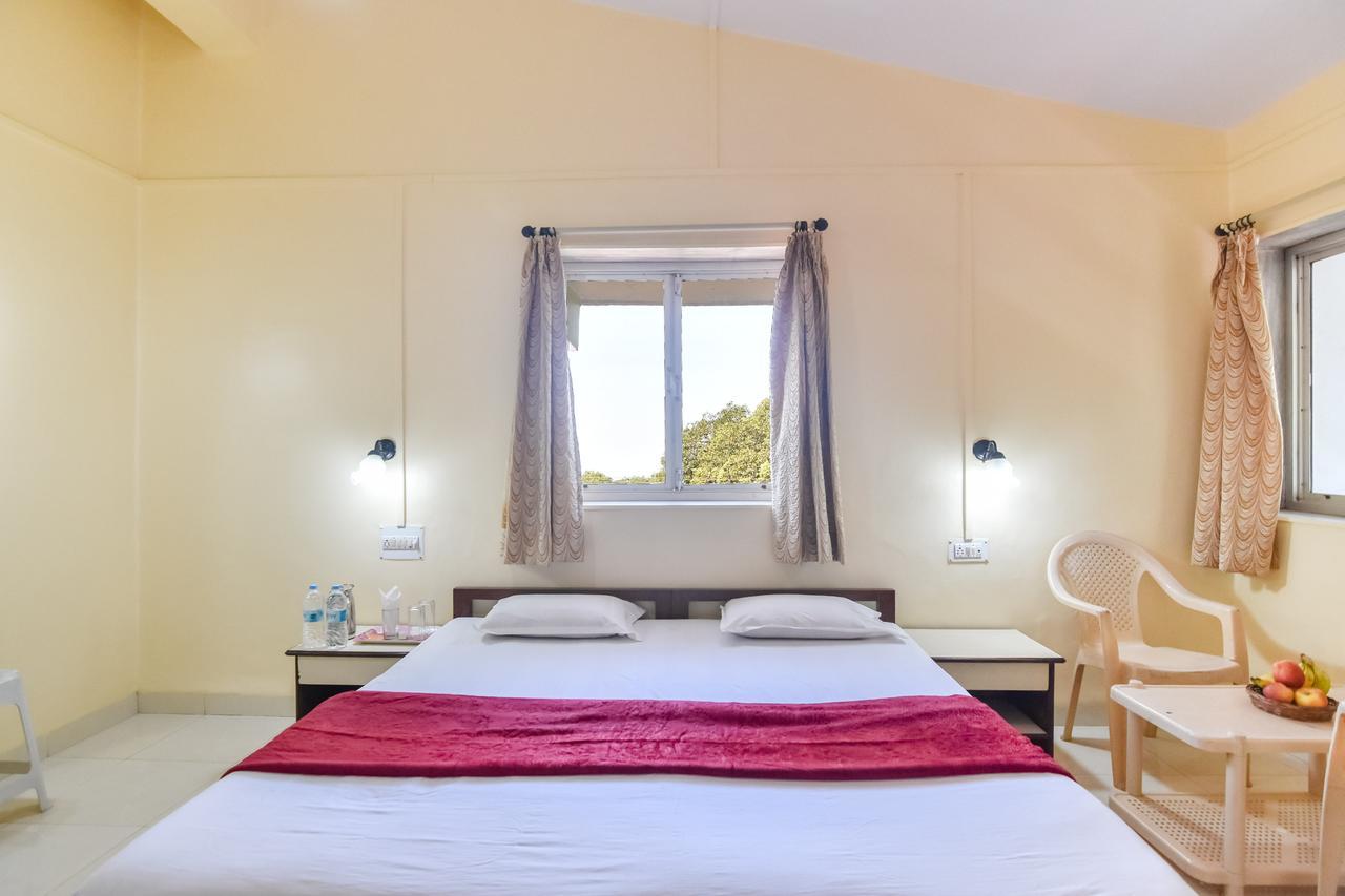 Hotel Stone House Mahābaleshwar Dış mekan fotoğraf
